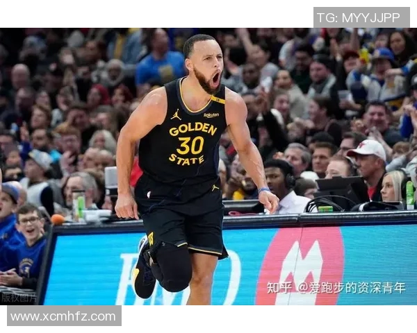 勇士与雄鹿常规赛精彩对决分析与赛后点评