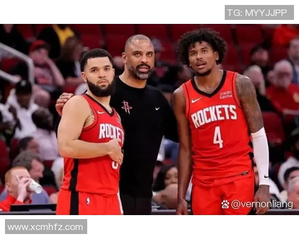 凯尔特人对决火箭比赛精彩回顾及最终得分分析